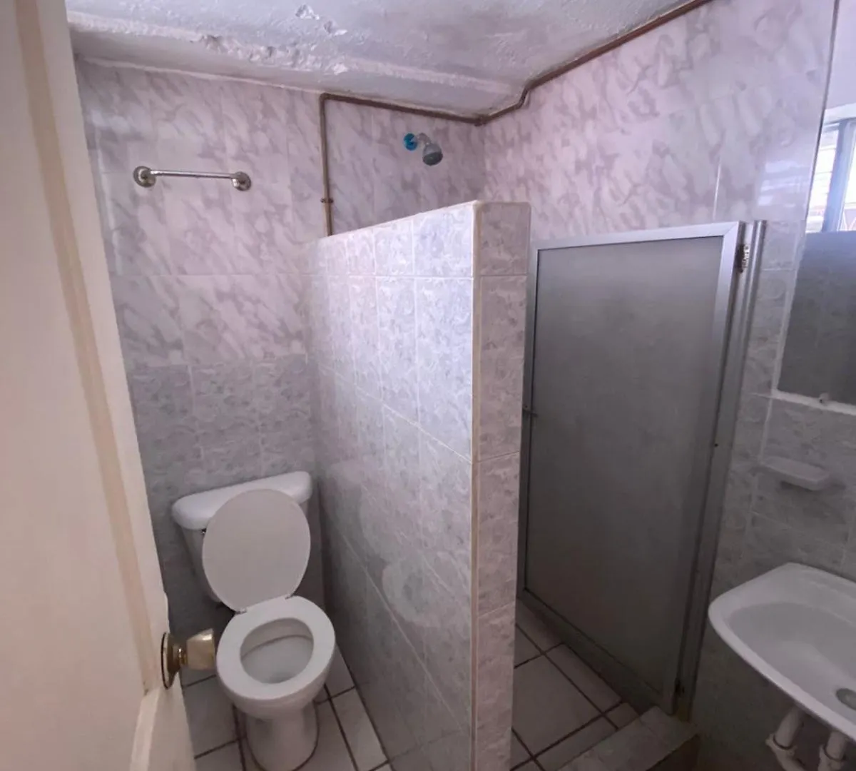 Hostal Almagro Quito 0*,