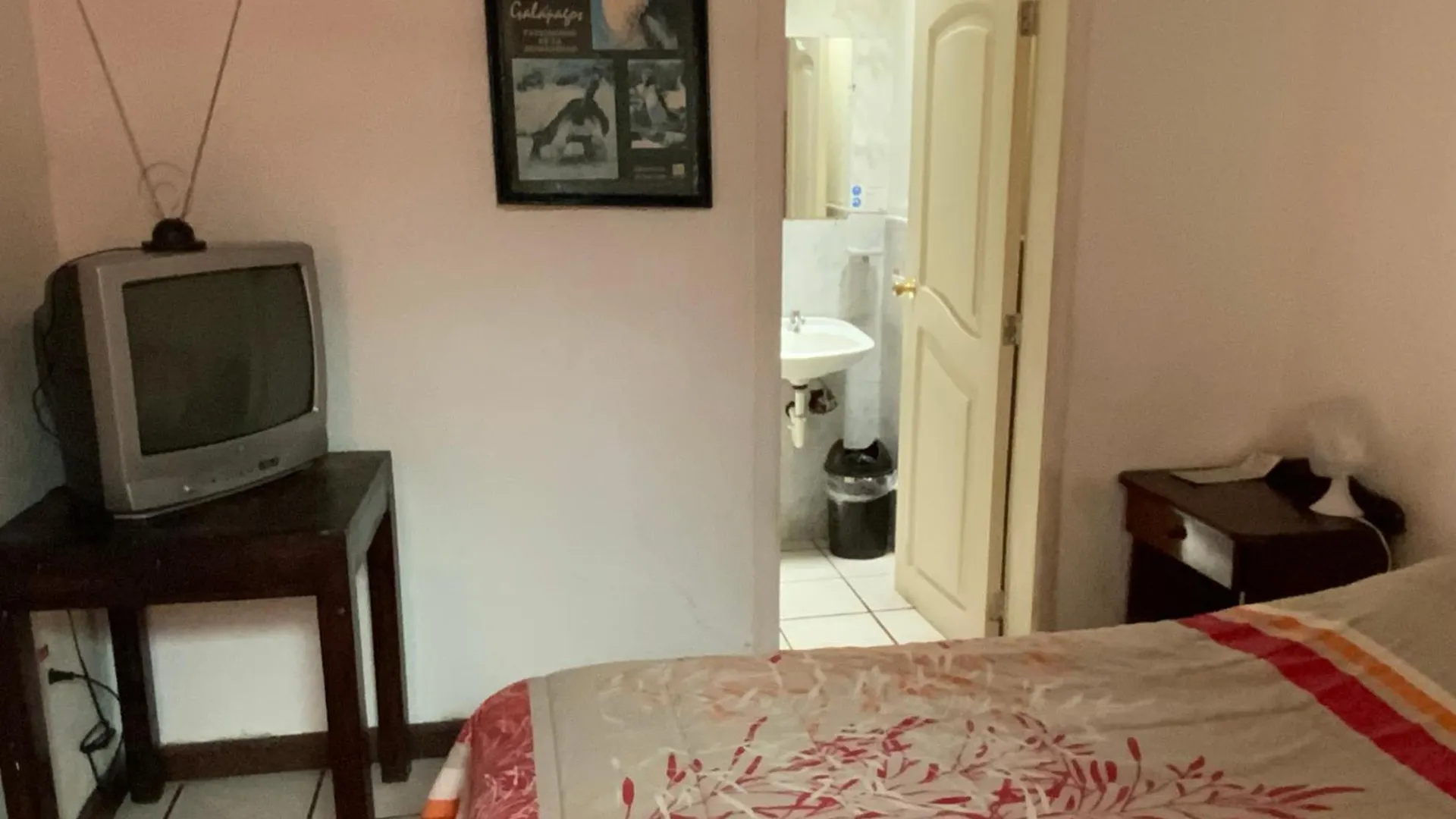 Hostal Almagro Quito 0*,