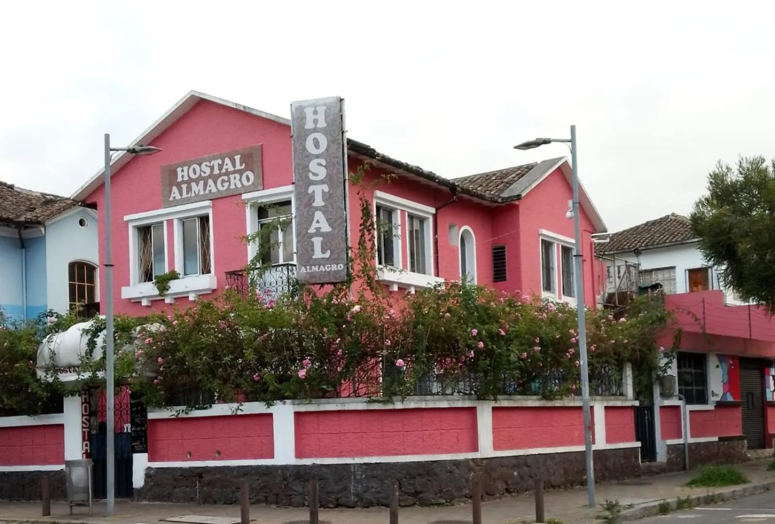 kontakty Hostal Almagro