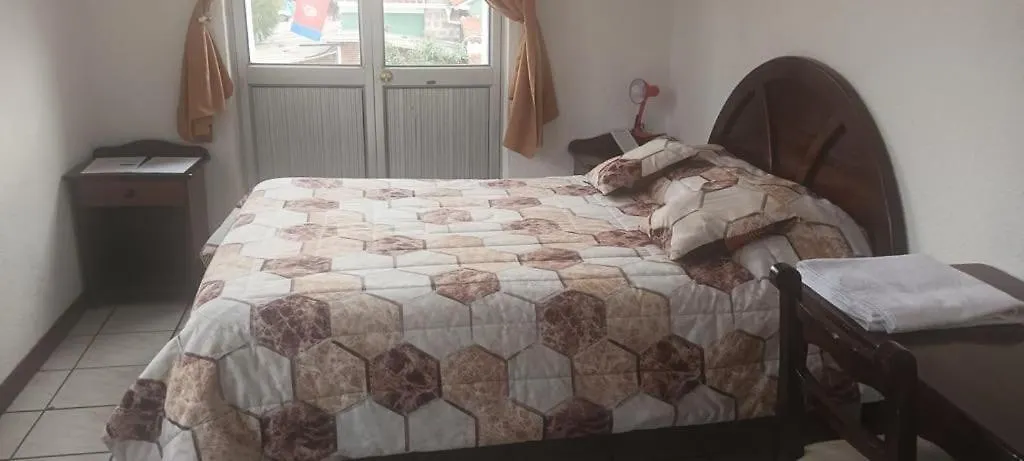 Hostal Almagro Quito 0*,  Ekvádor